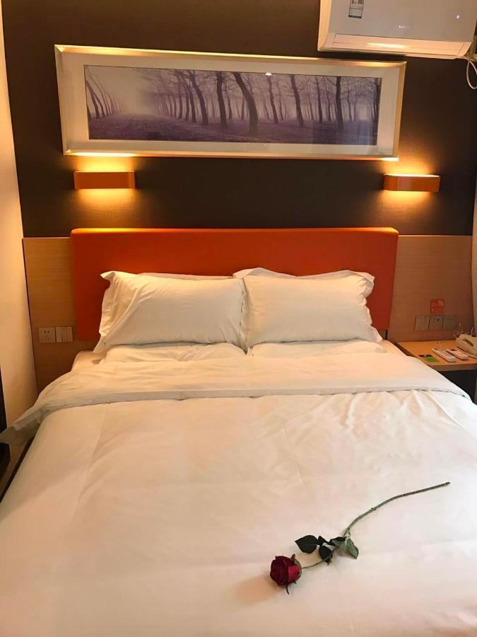 Hotel 7 Days Premium Chongqing Jiangbei International Airport Branch Exterior foto