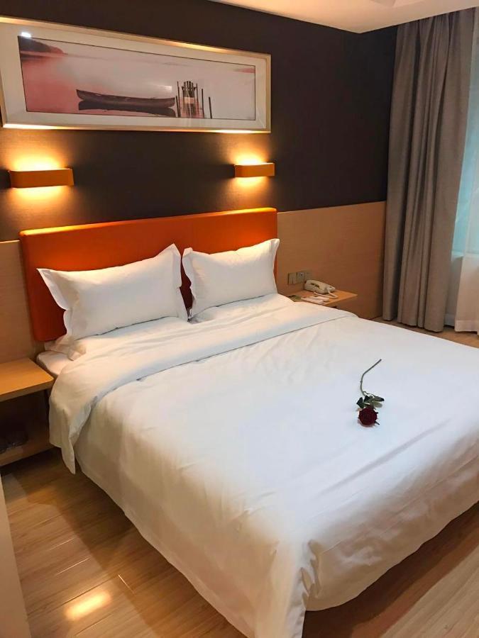 Hotel 7 Days Premium Chongqing Jiangbei International Airport Branch Exterior foto