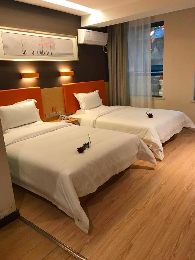 Hotel 7 Days Premium Chongqing Jiangbei International Airport Branch Exterior foto